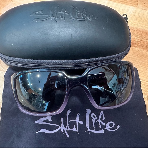 Salt Life Accessories - Salt Life BalHarbour woman’s Polarized Black and Purple Sunglasses with Case